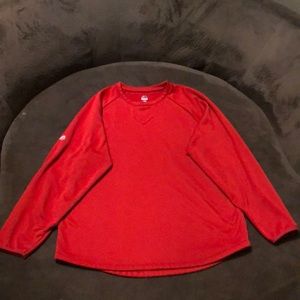Majestic Pro Pullover. 100% Poly. Red. Size: Large. Excellent used condition.